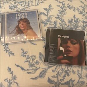 Bundle 1989 TV & Midnights CDs